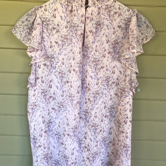 Perfect work blouse! - Picture 2 of 4